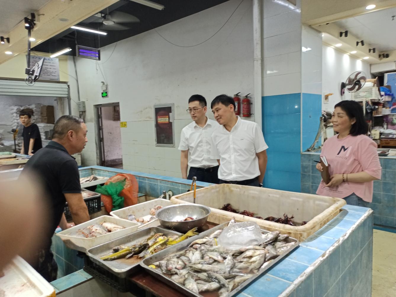 管好“菜籃子”，守護“大民生”國資運營公司開展菜市場大巡查