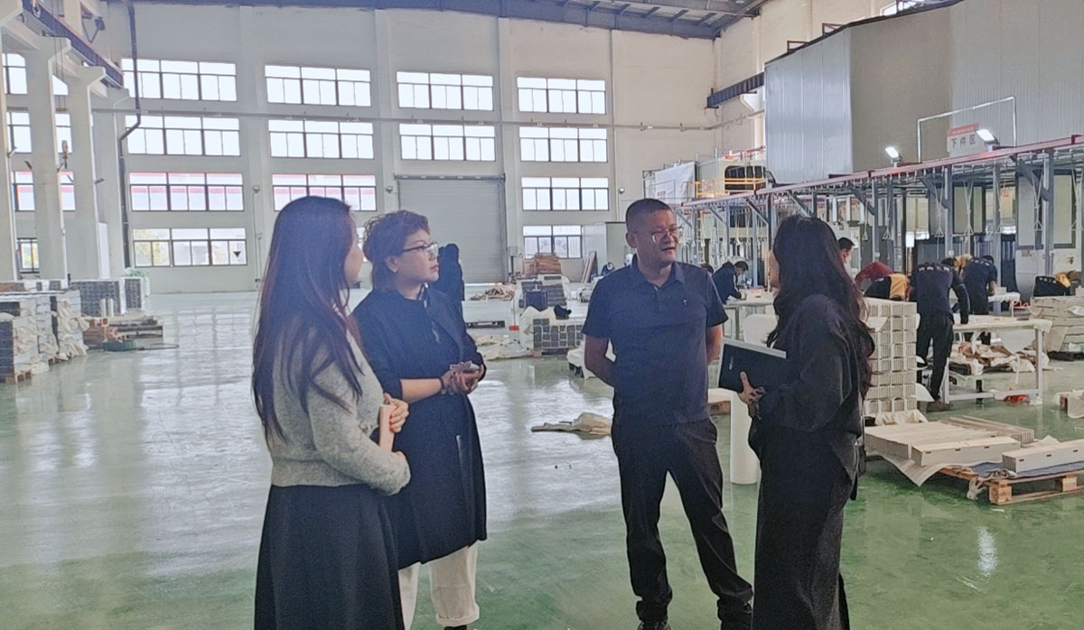 深入企業(yè)一線，筑牢風(fēng)控基石